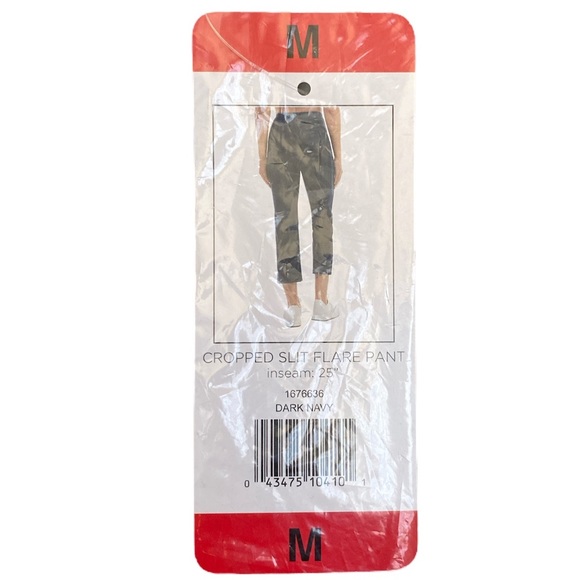 Jockey Women’s M Cropped Yoga Capri Leggings Slit Flare Pants Dark Navy - Picture 4 of 10